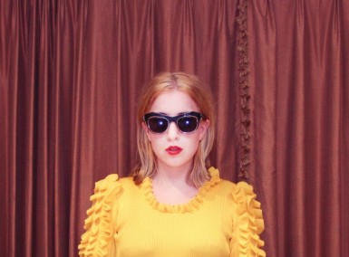 Austra - Katie Stelmanis - Photo by Katie Young