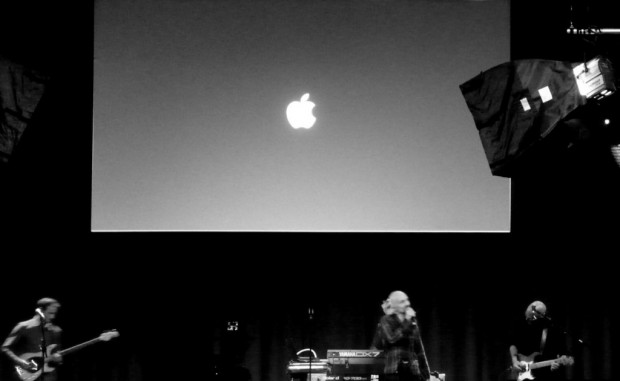 JAMES felt slightly uncomfortable, caught in the vortex of Apple? Photo by Henrik Börger