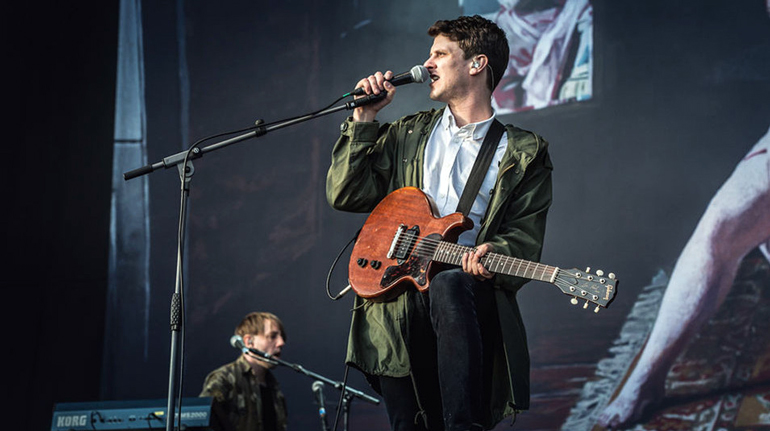 Jamie T Glastonbury 2015