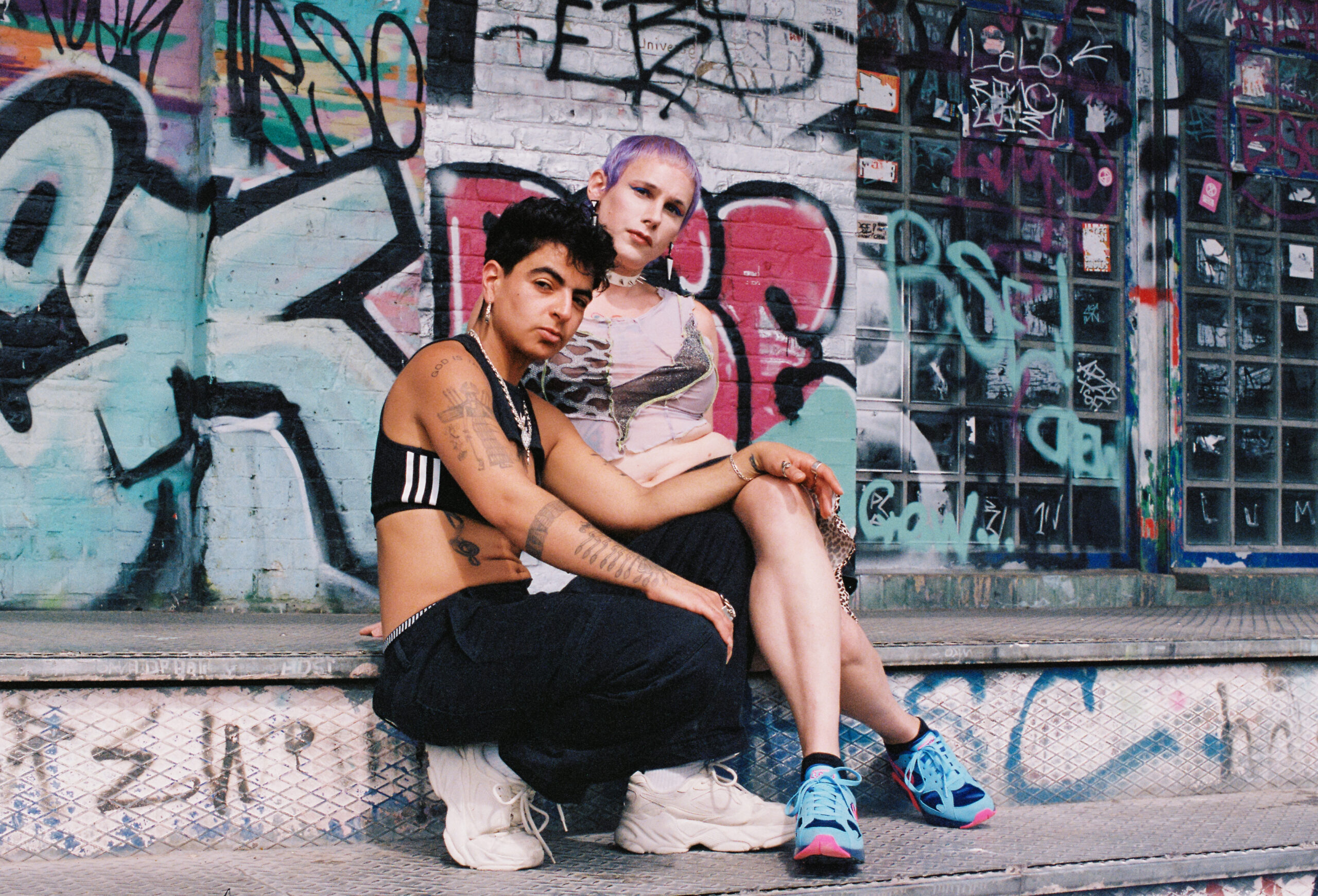 Magical T4T Synergy: Enana and mx.pinky (via exude) | OFFKEY